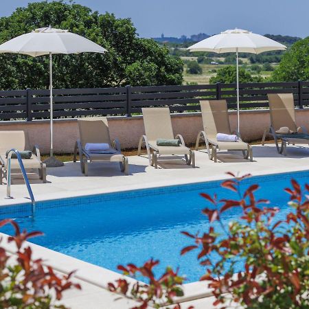 Holiday Home Villa Dora By Interhome Pula Bagian luar foto