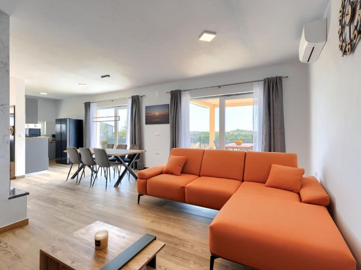 Holiday Home Villa Dora By Interhome Pula Bagian luar foto