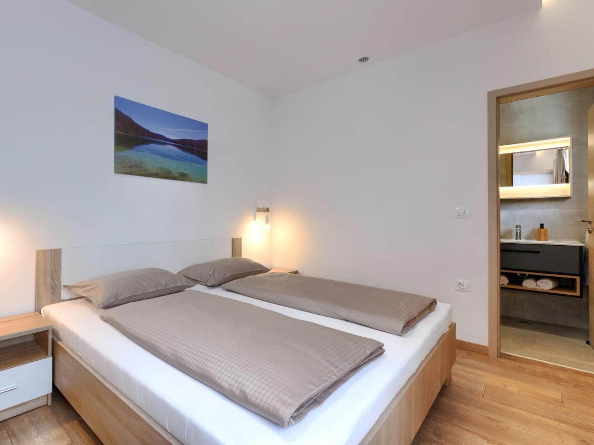 Holiday Home Villa Dora By Interhome Pula Bagian luar foto